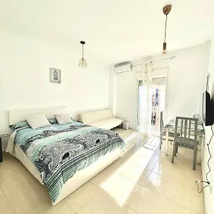 Luna Ensuites Centro Málaga